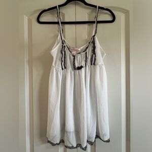🖤Victoria’s Secret Semi Sheer Chemise Babydoll White Lace